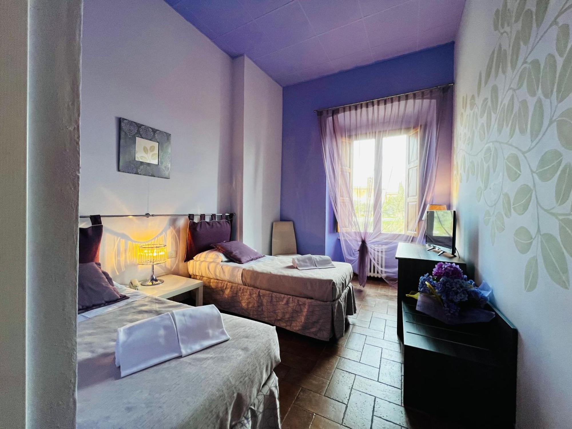 Hotel Palazzo Renieri - 3Stelle S Colle Val D'Elsa Eksteriør bilde