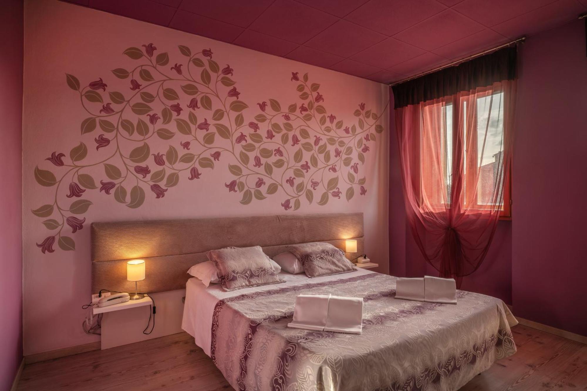 Hotel Palazzo Renieri - 3Stelle S Colle Val D'Elsa Eksteriør bilde