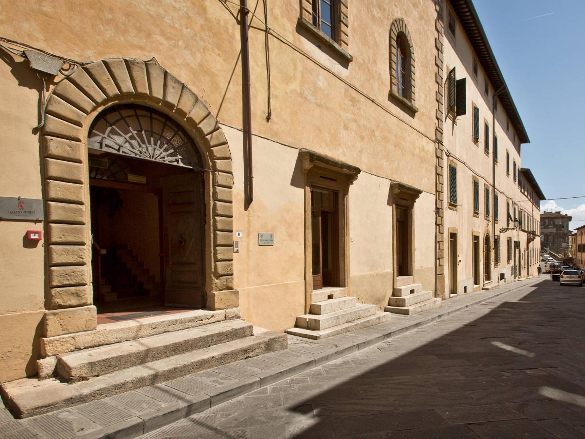 Hotel Palazzo Renieri - 3Stelle S Colle Val D'Elsa Eksteriør bilde