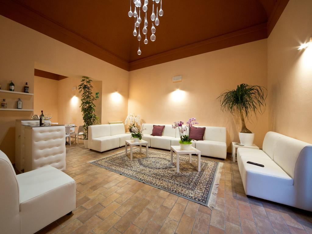 Hotel Palazzo Renieri - 3Stelle S Colle Val D'Elsa Eksteriør bilde